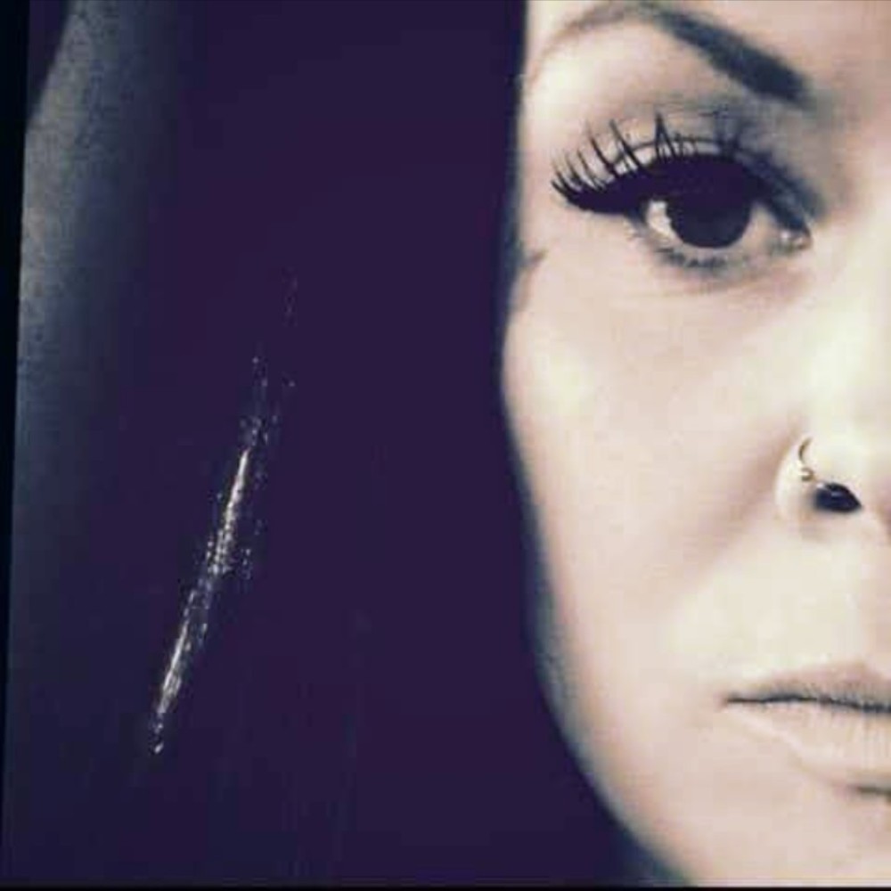 Meet your Posher, Joy